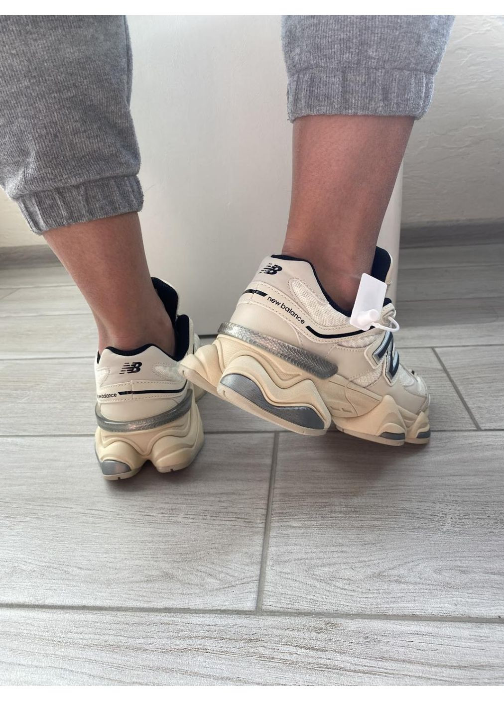 КРОСІВКИ ЖІНОЧІ NEW BALANCE 9060 CREAM BLACK НЬЮ БЕЛАНС 9060 No Brand чорні демісезони (367176110)