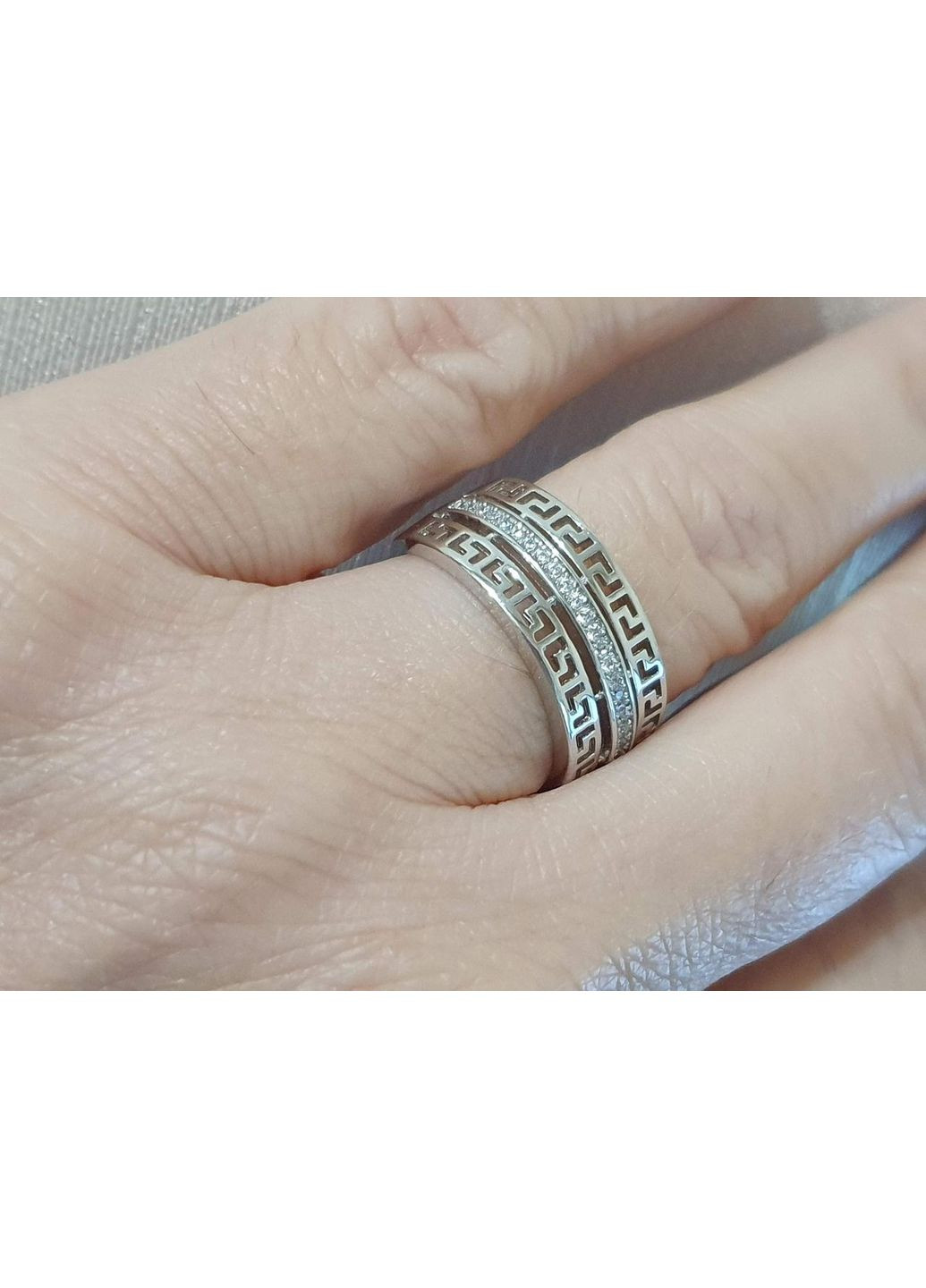 Срібне кільце з фіанітами. К2Ф/461 17,4 Silvex925 (362355117)