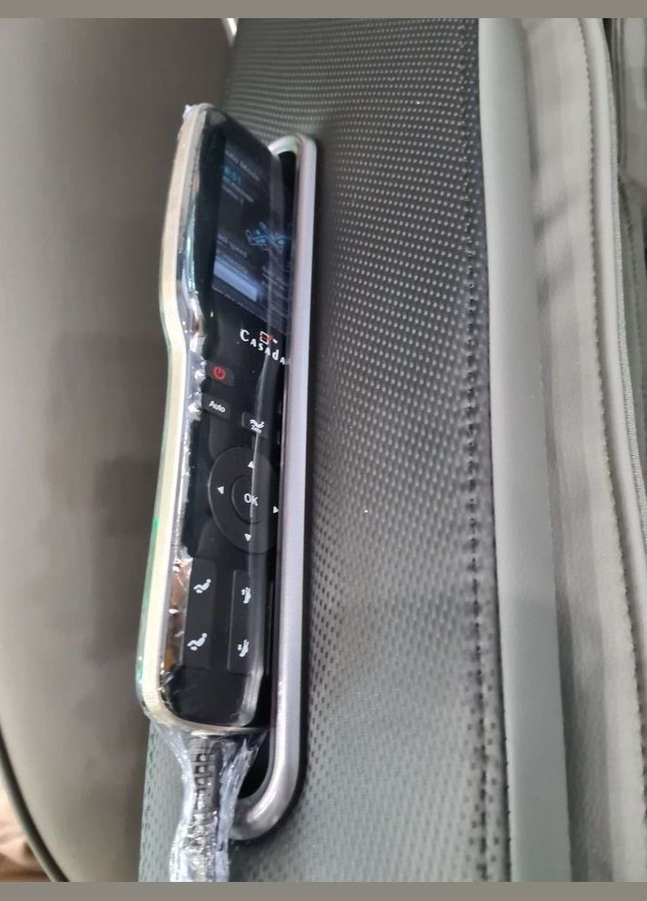 Массажное кресло AlphaSonic III White Black Casada (300075608)