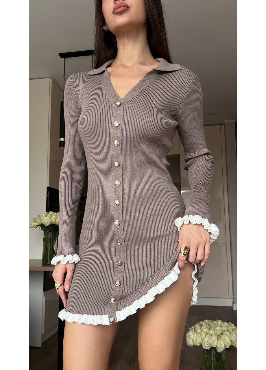 Світло-коричнева відвертий сукня з ніжного трикотаж Simply sexy