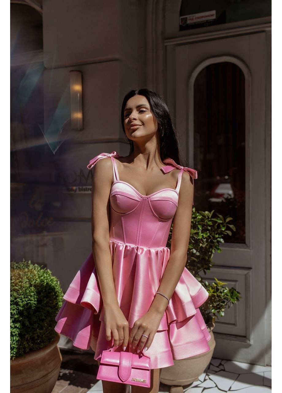 Рожева святковий міні-сукня з корсетним ліфом та пишною багатоярусною спідницею з пишною спідницею MonCher