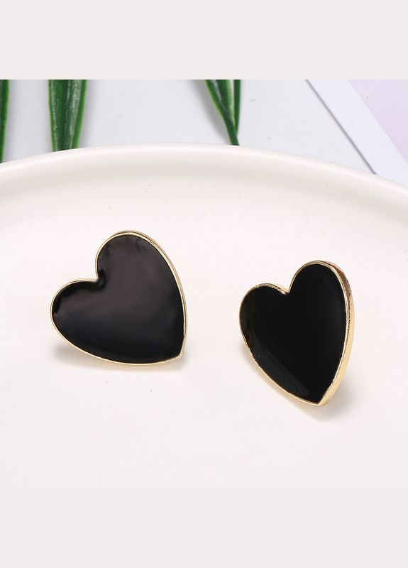 Сережки сердечка цвяшки чорний (12-89) No Brand (314931238)