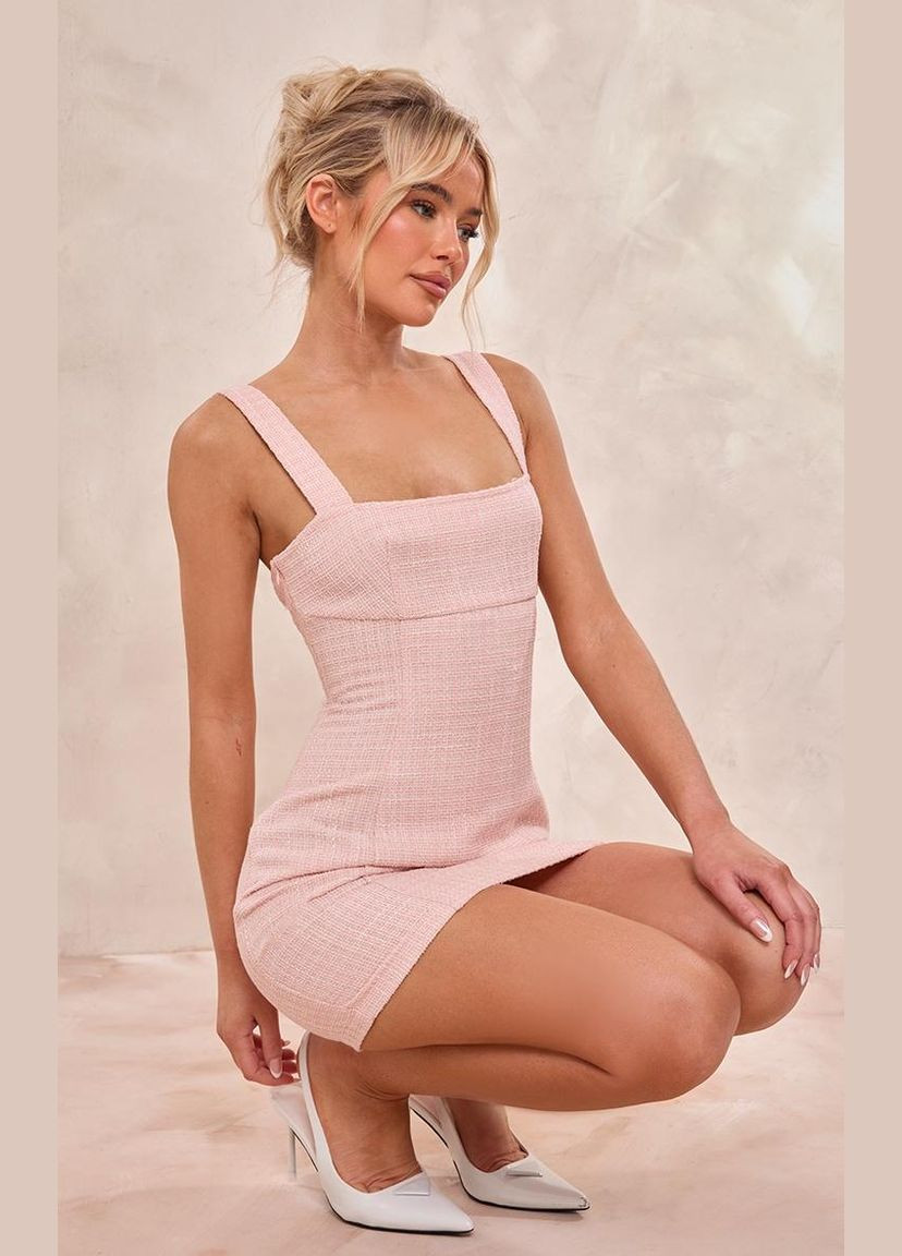 Рожева сукня PrettyLittleThing