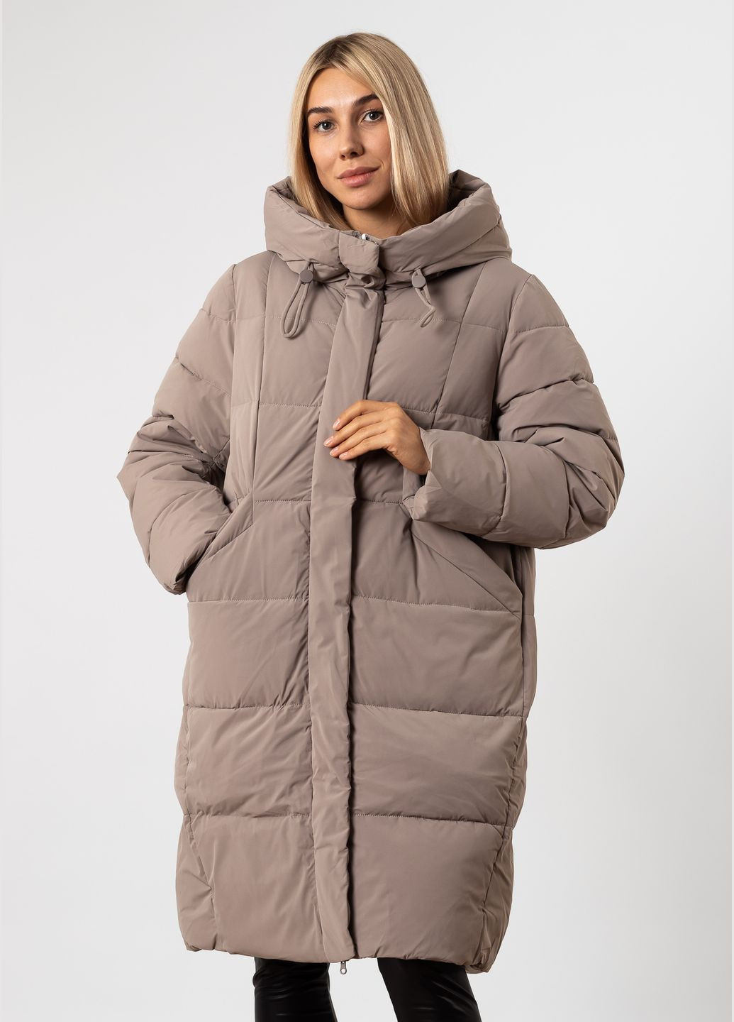 Серо-бежевый зимний Пуховик Towmy