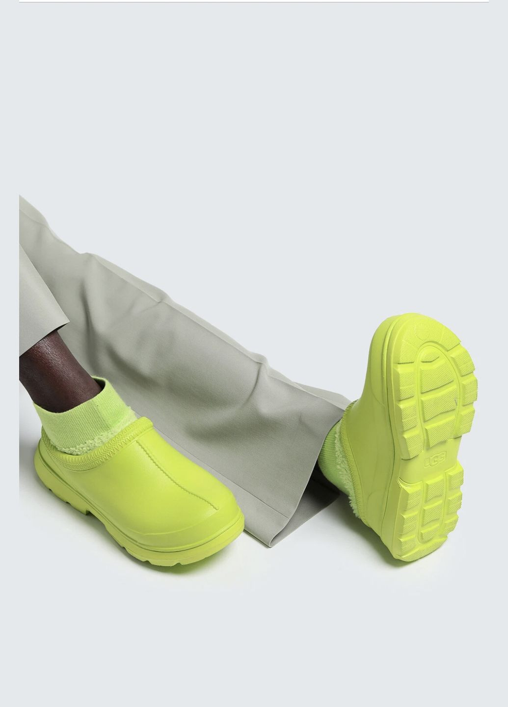 Салатові стильні клогі зі з'ємною шкарпеткою UGG Mule-Clog (345122898)