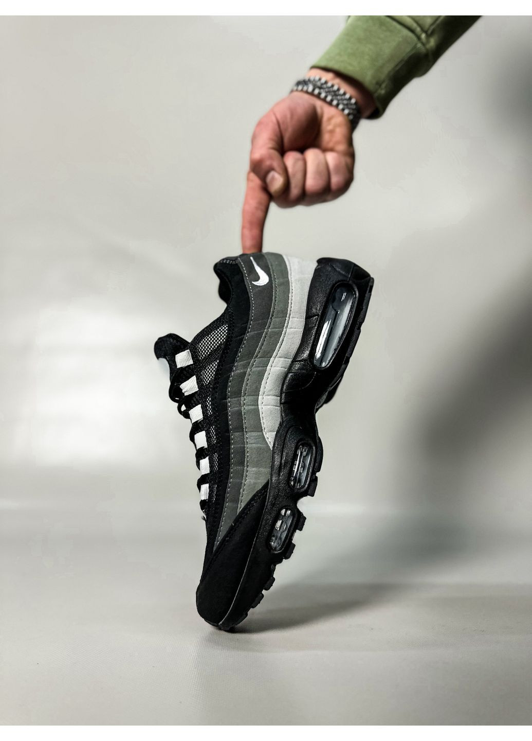 Сірі всесезон кросівки чоловічі nike air max 95 black grey | найк аір макс 95 сірі No Brand