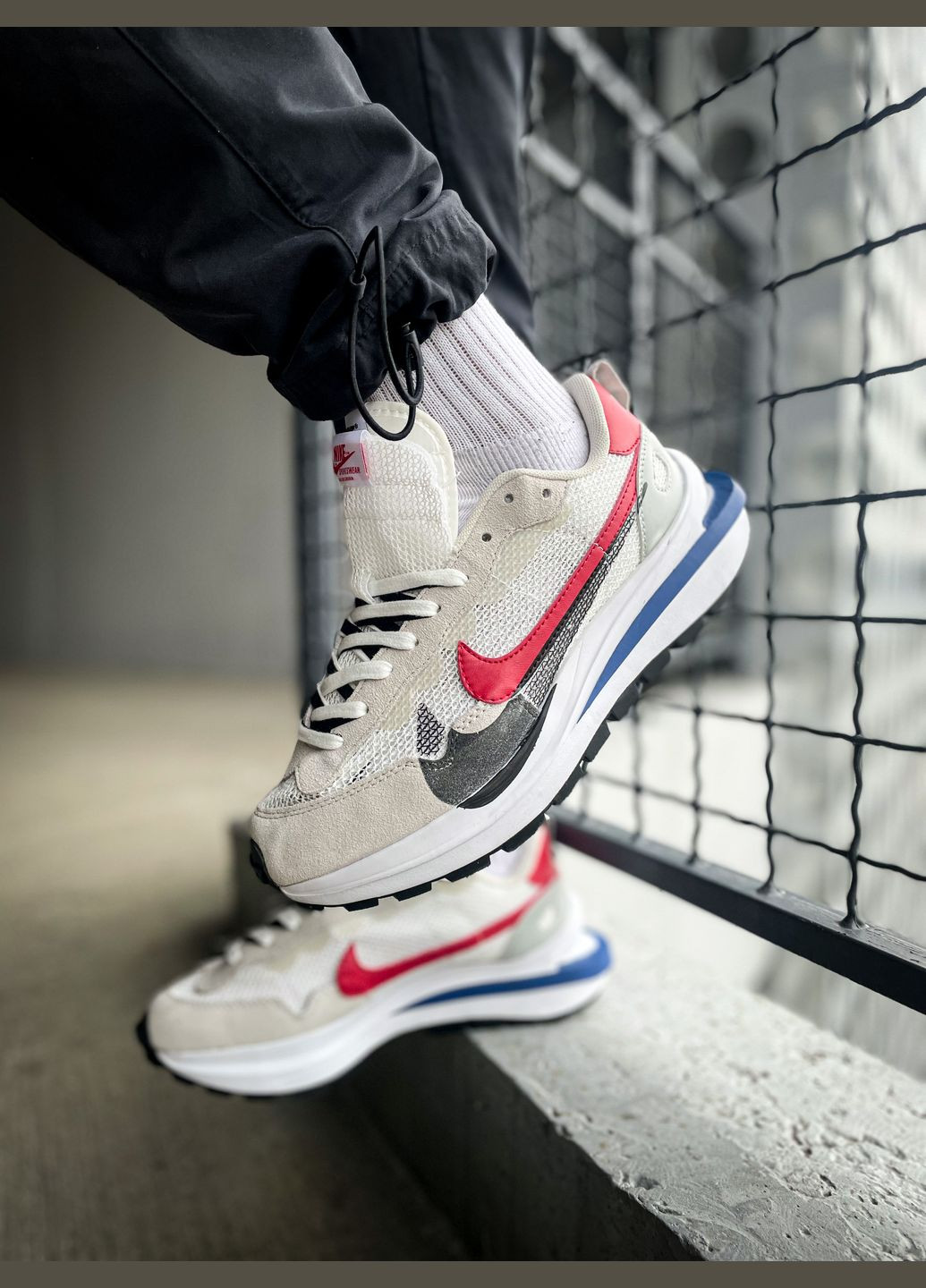 Білі Осінні кросівки чоловічі і жіночі nike vaporwaffle sport fuschia x sacai white | найк вапорвафл x сакаі білі No Brand