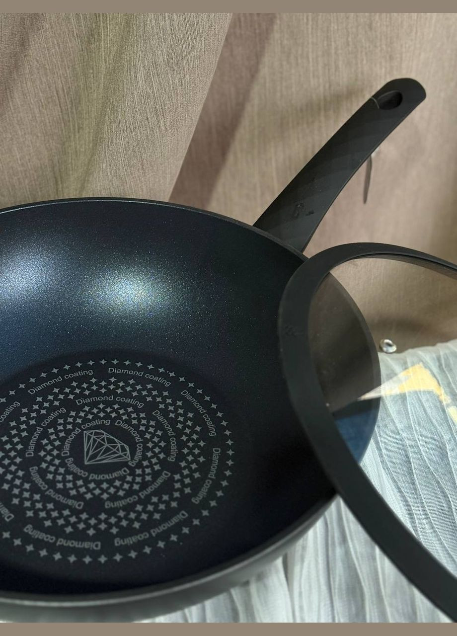 Сковорода WOG EB-3490 с крышкой и алмазным антипригарным покрытием 30х8,5 см 4,6 л Черный Edenberg (328317336)