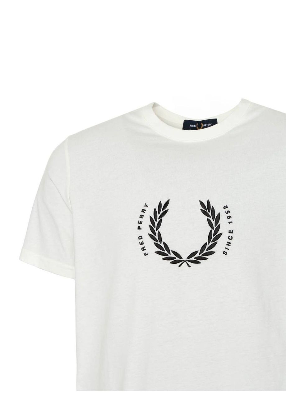 Белая мужская футболка белая с передним принтом в стиле fred perry No Brand