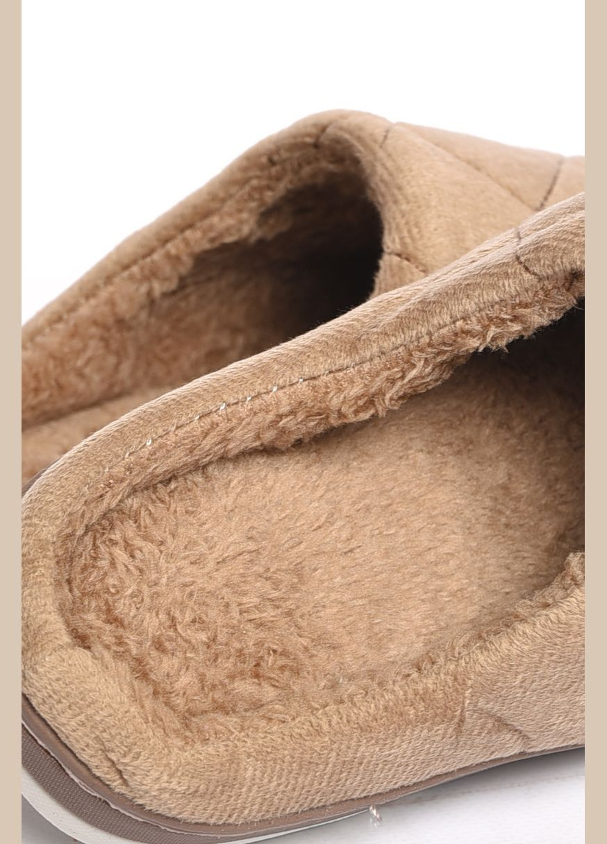 Капці кімнатні чоловічі коричневого кольору на хутрі Let's Shop (302713189)