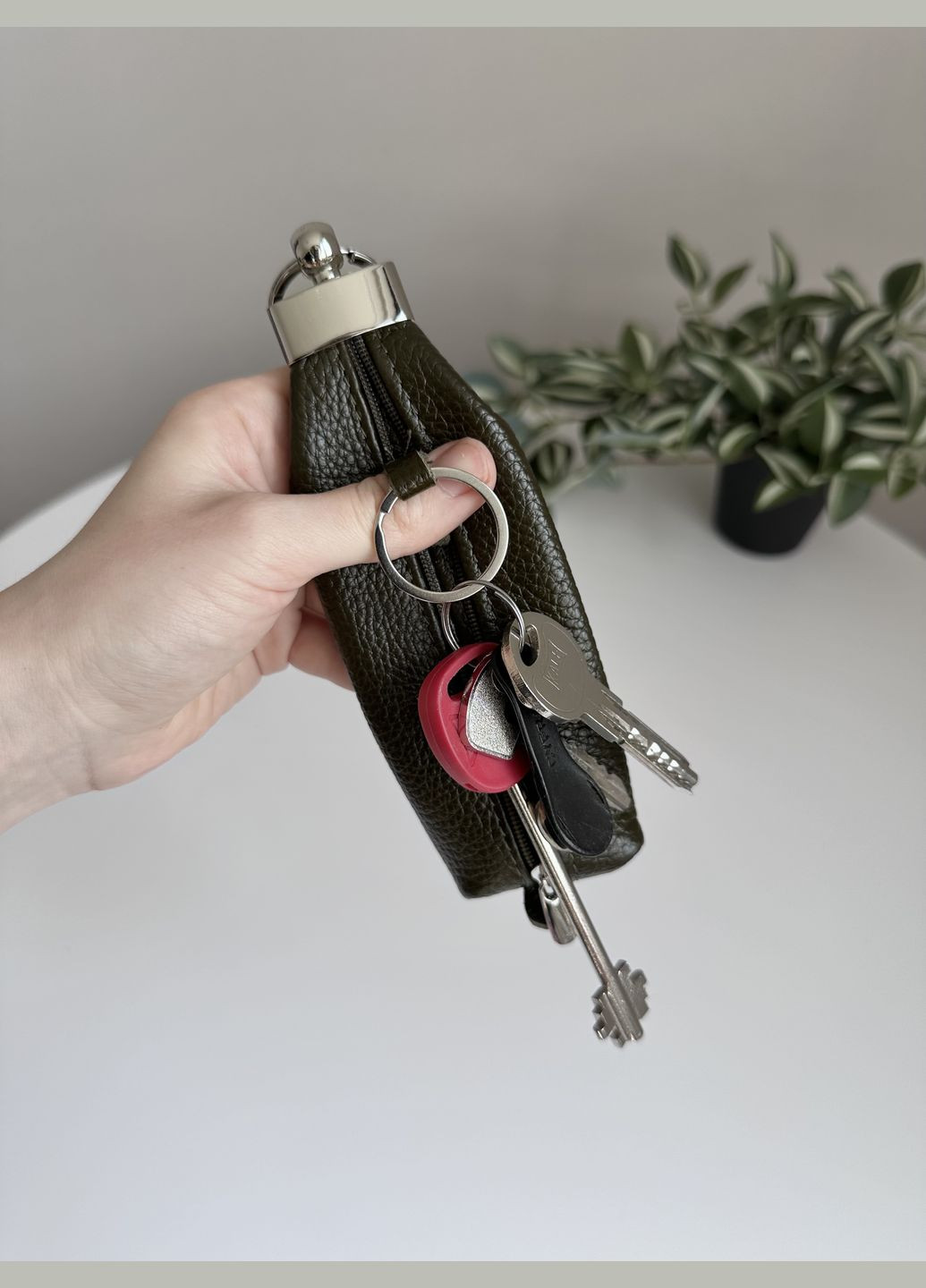 Ключниця шкіряна для звичайних ключів на блискавці з кільцем VI&VA (293246981)