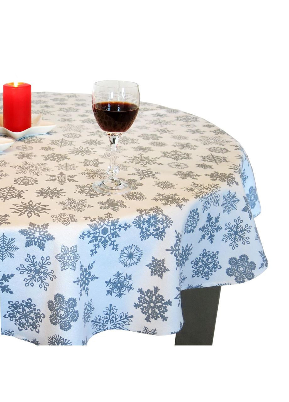 Новогодняя скатерть с водоотталкивающей пропиткой на овальный стол белая с снежинками 120х160 Maystat (305390883)