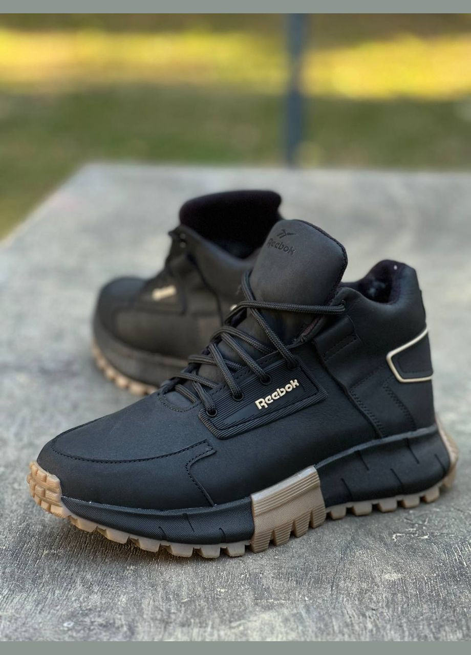 Черные зимние ботинки Vakko