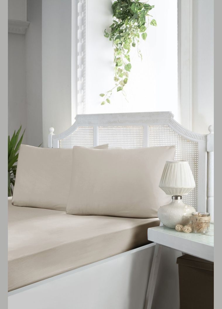 Сатинове простирадло 160х200см на гумці з наволочками, First Choice Bej (338863039)