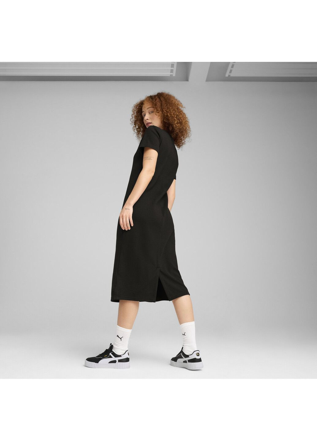 Черное спортивное платье her dress women Puma однотонное