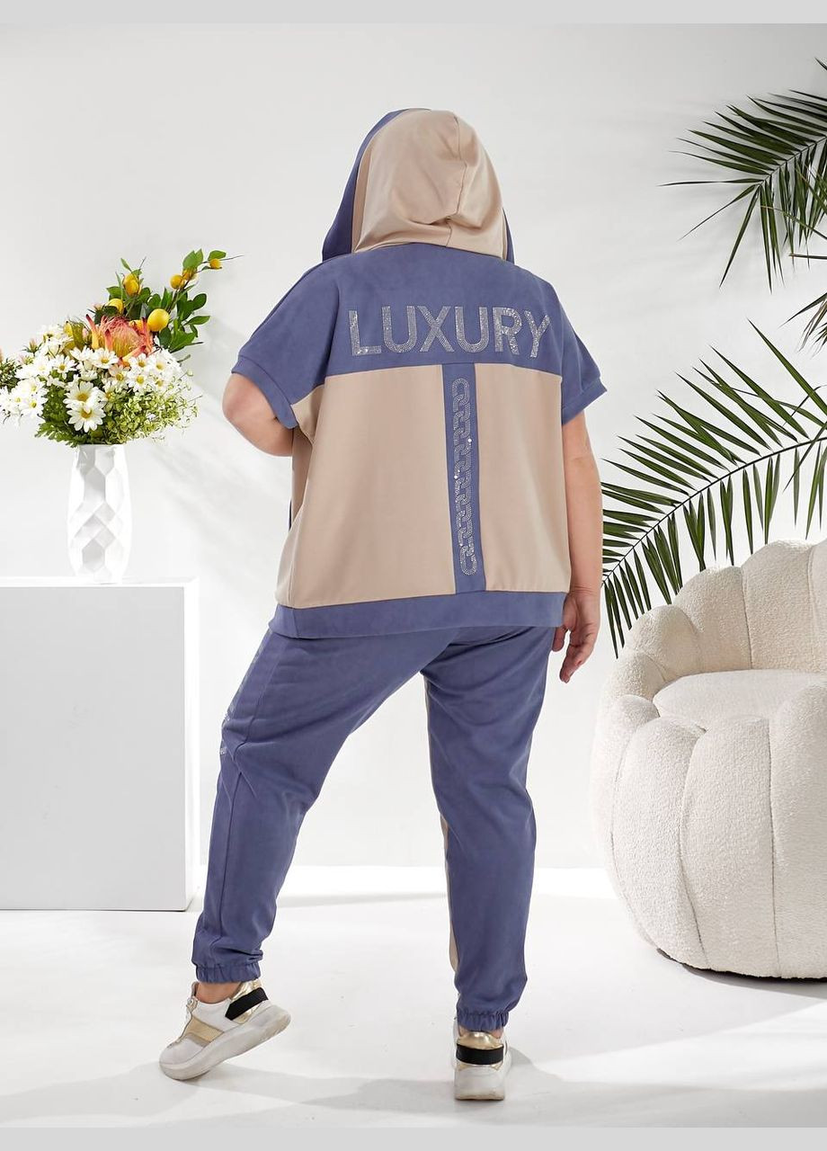 Жіночий спортивний костюм No Brand (327290191)