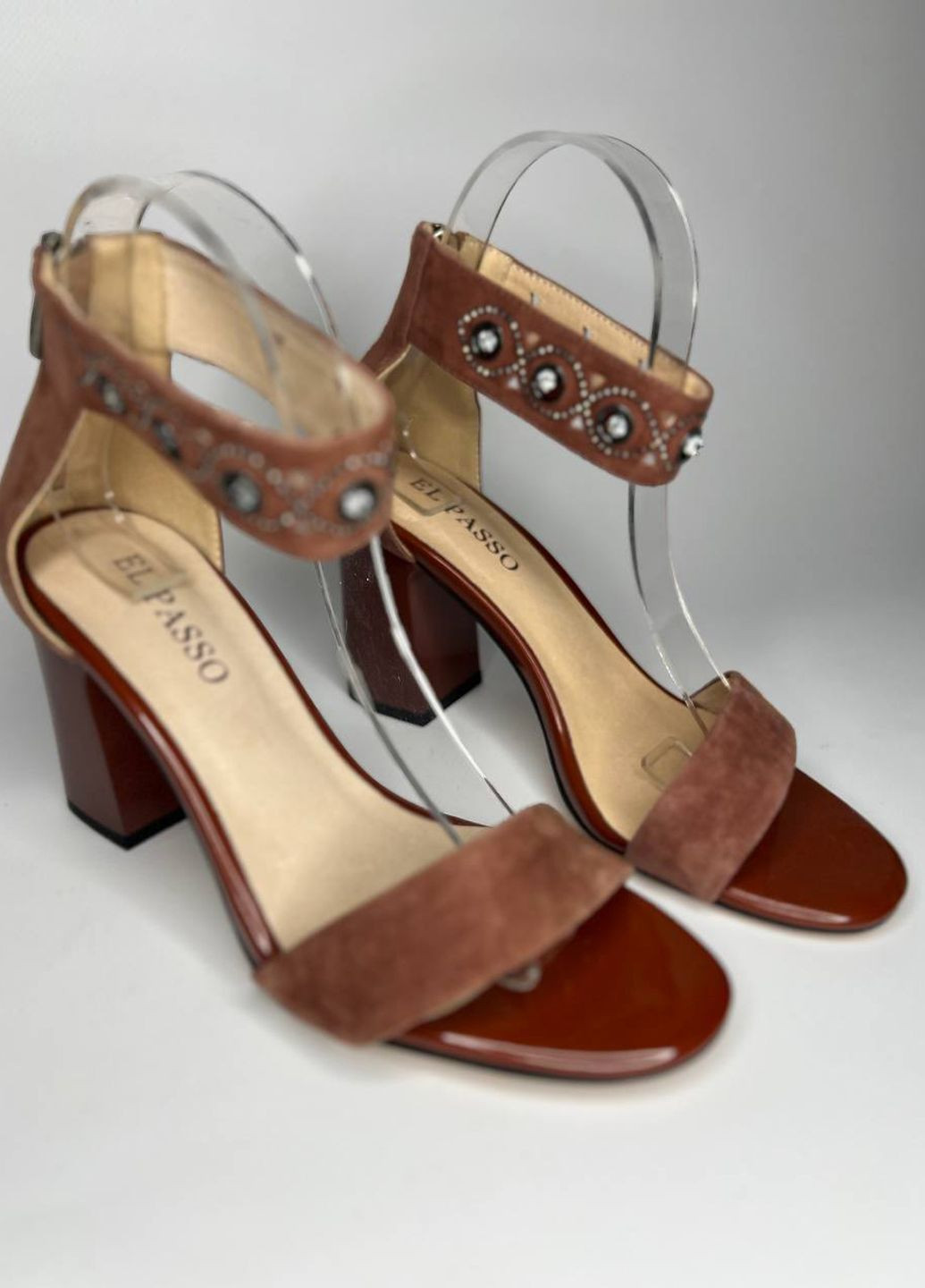 Коричневые босоножки женские No Brand на молнии