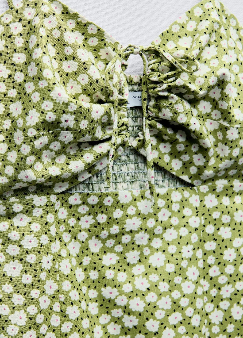 Оливкова (хакі) повсякденний сукня Zara з квітковим принтом