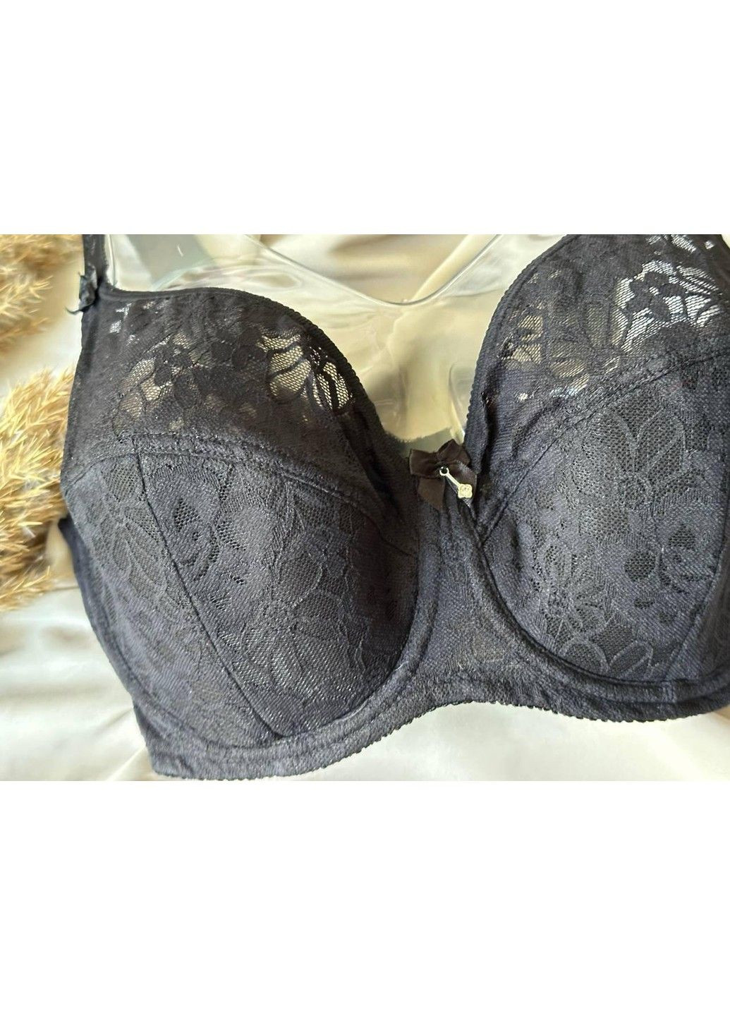 Чорний бюстгальтер з тонким поролоном 5098 чорний Finikin