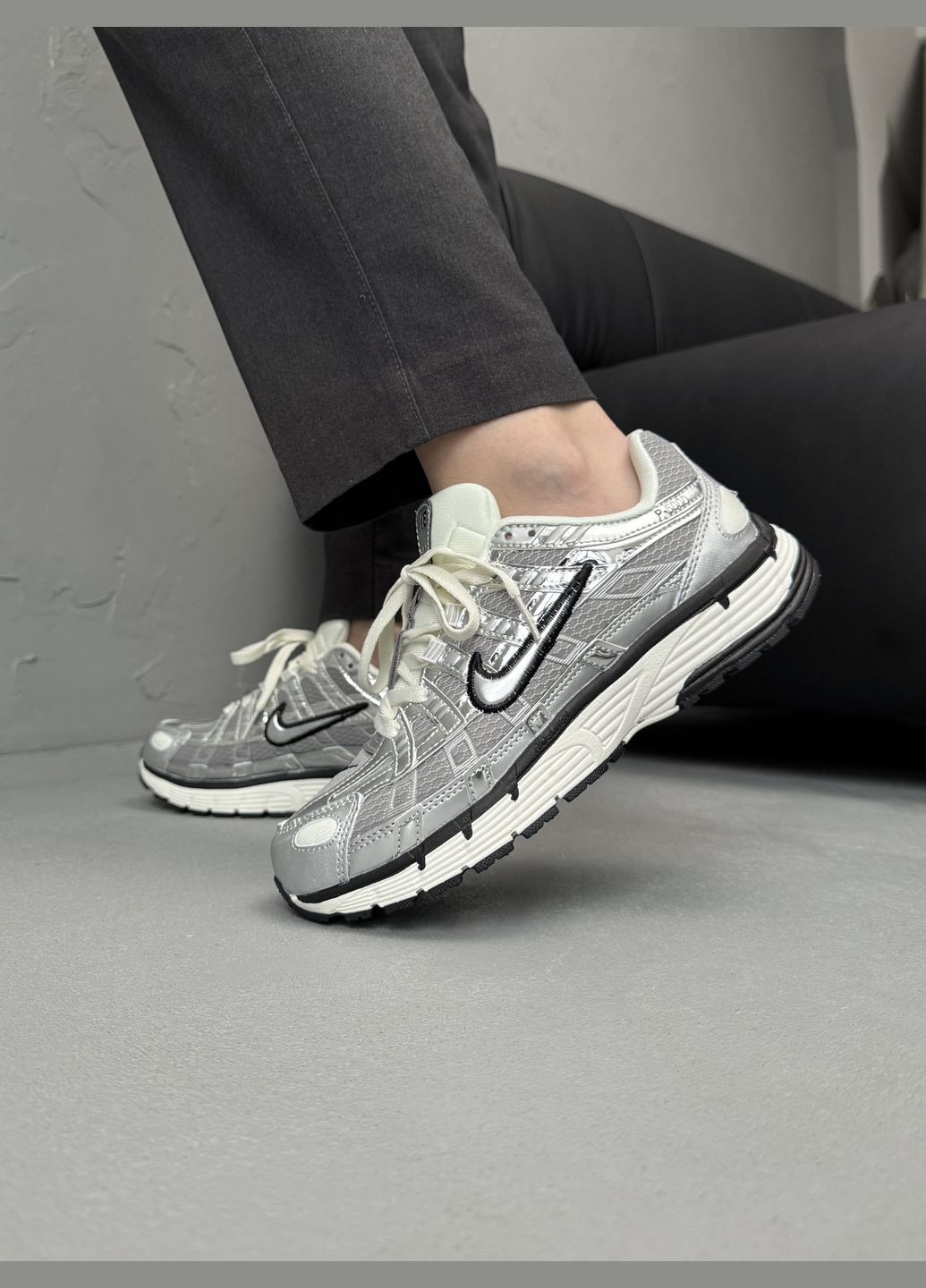 Кросівки жіночі і чоловічі Nike P6000 White Silver Black | Найк Р6000 срібні No Brand срібні демісезони (338793282)
