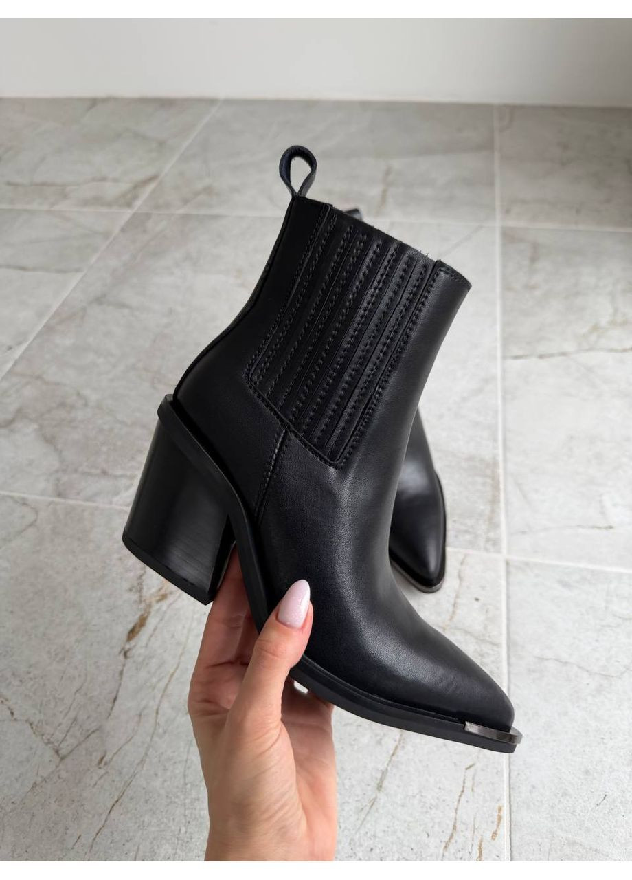 Чорні демісезонна чорні ботильйони Helen