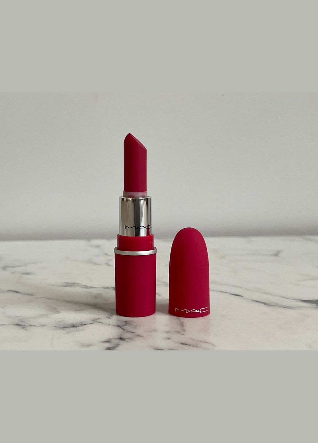 Матовая губная помада Powder Kiss Crushed Velvet (1,5 гр) MAC (297868945)