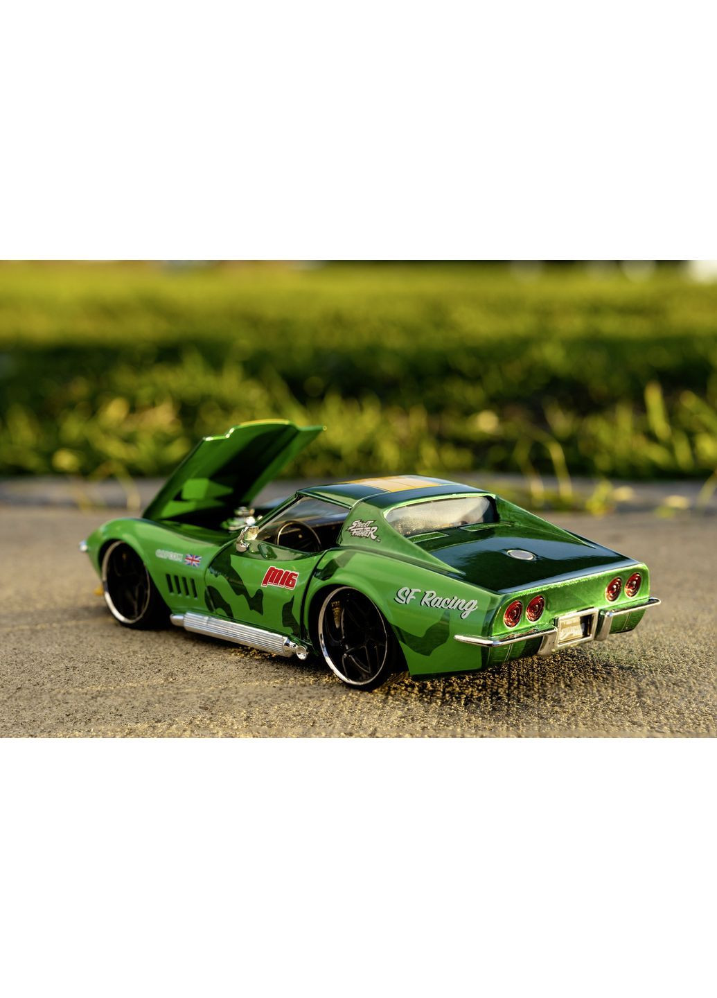 Машина металева Вуличний боєць Шевроле з фігуркою Каммі, 1:24, зелений () Jada 253255061 (362025056)