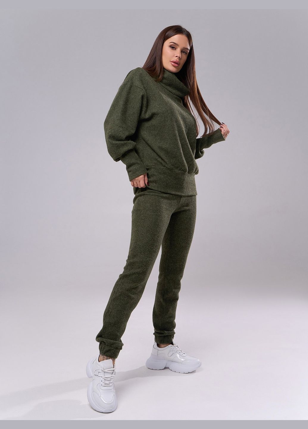 Затишний ангоровий костюм з високим коміром No Brand (311682477)