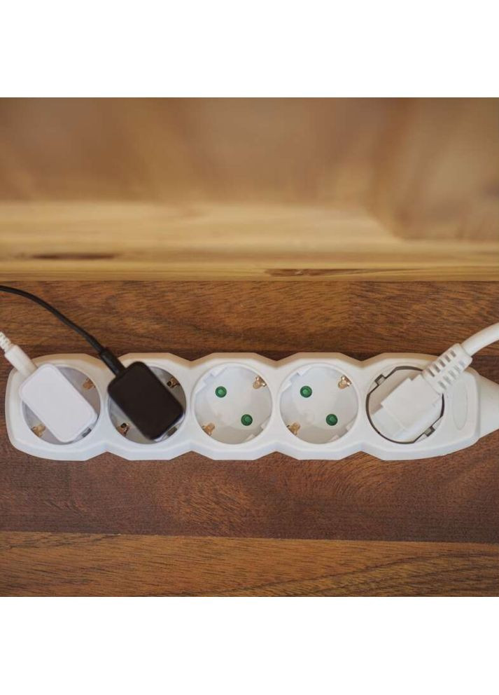 Подовжувач 5 розеток 1.5м 16А 3x1.5мм2 White (P0521R) Emos (323127643)