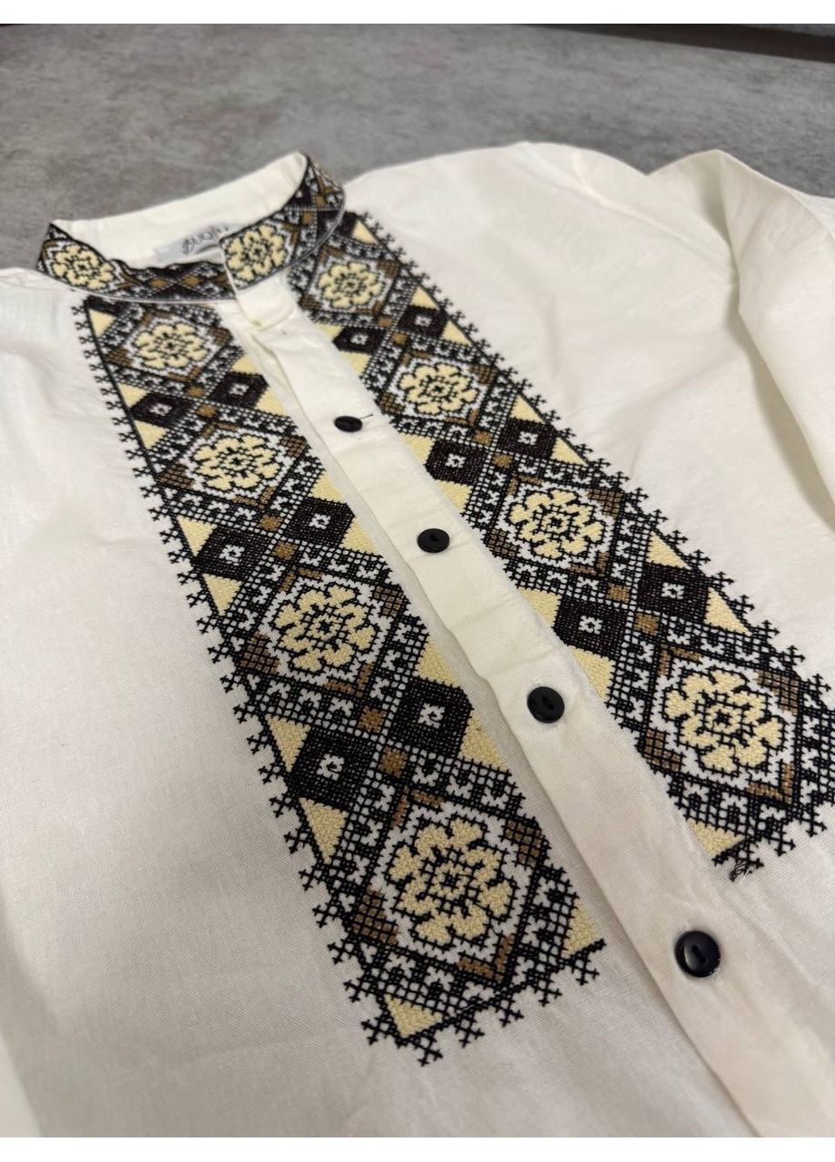 Біла чоловіча вишиванка білого кольору з чорно-золотою вишивкою ESQ (369559016)