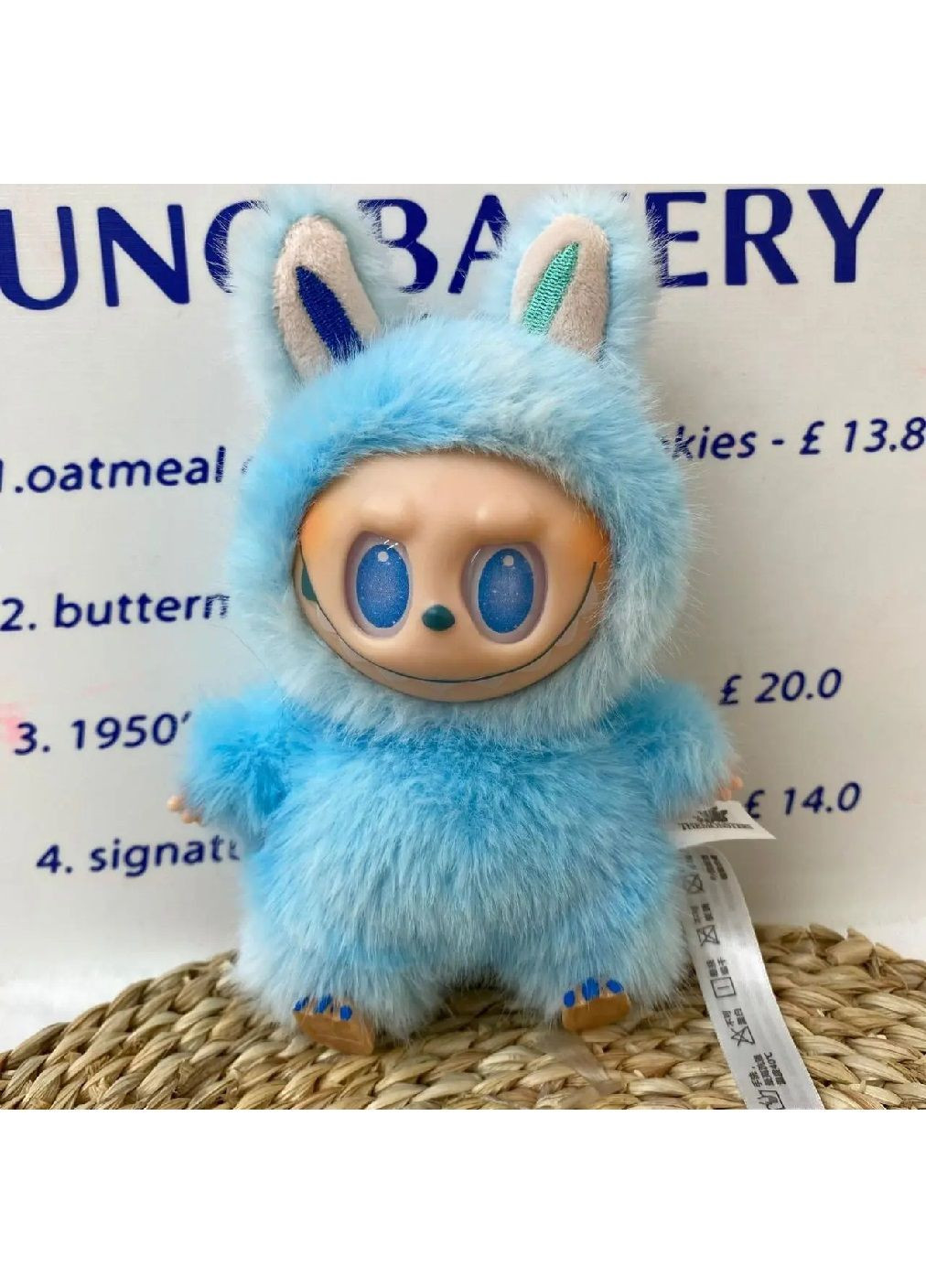 Мягкая плюшевая игрушка фигурка брелок Лабубу с виниловой мордочкой кольцом для подвешивания 16 см (481004-Prob) Голубая Unbranded (350752233)