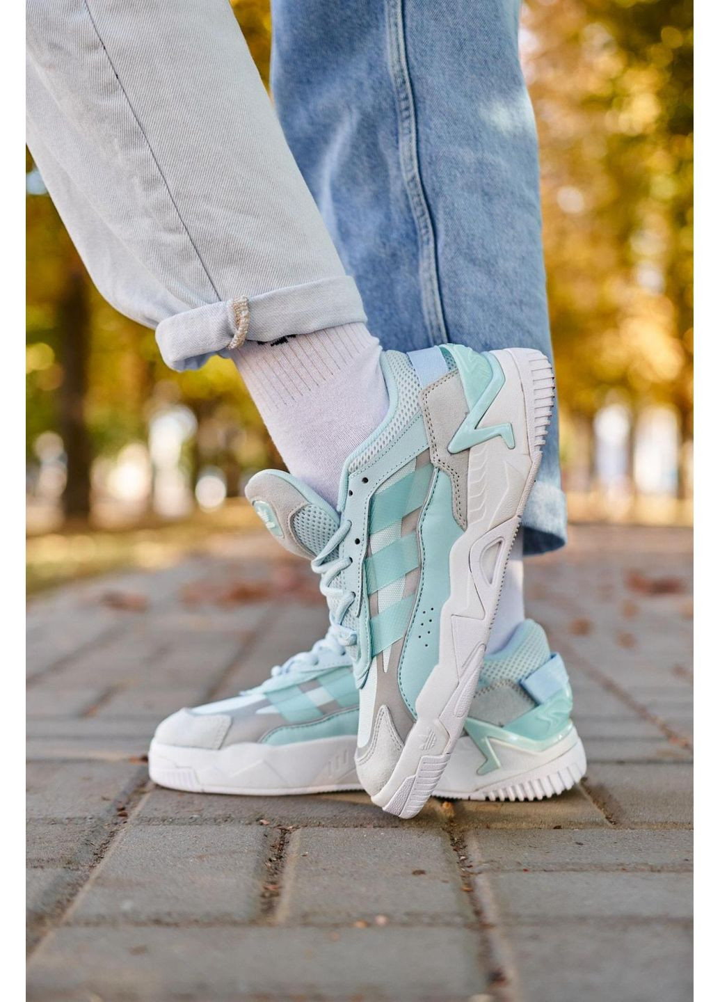 Білі Осінні кросівки чоловічі adidas niteball 2 light blue адідас найтбол No Brand