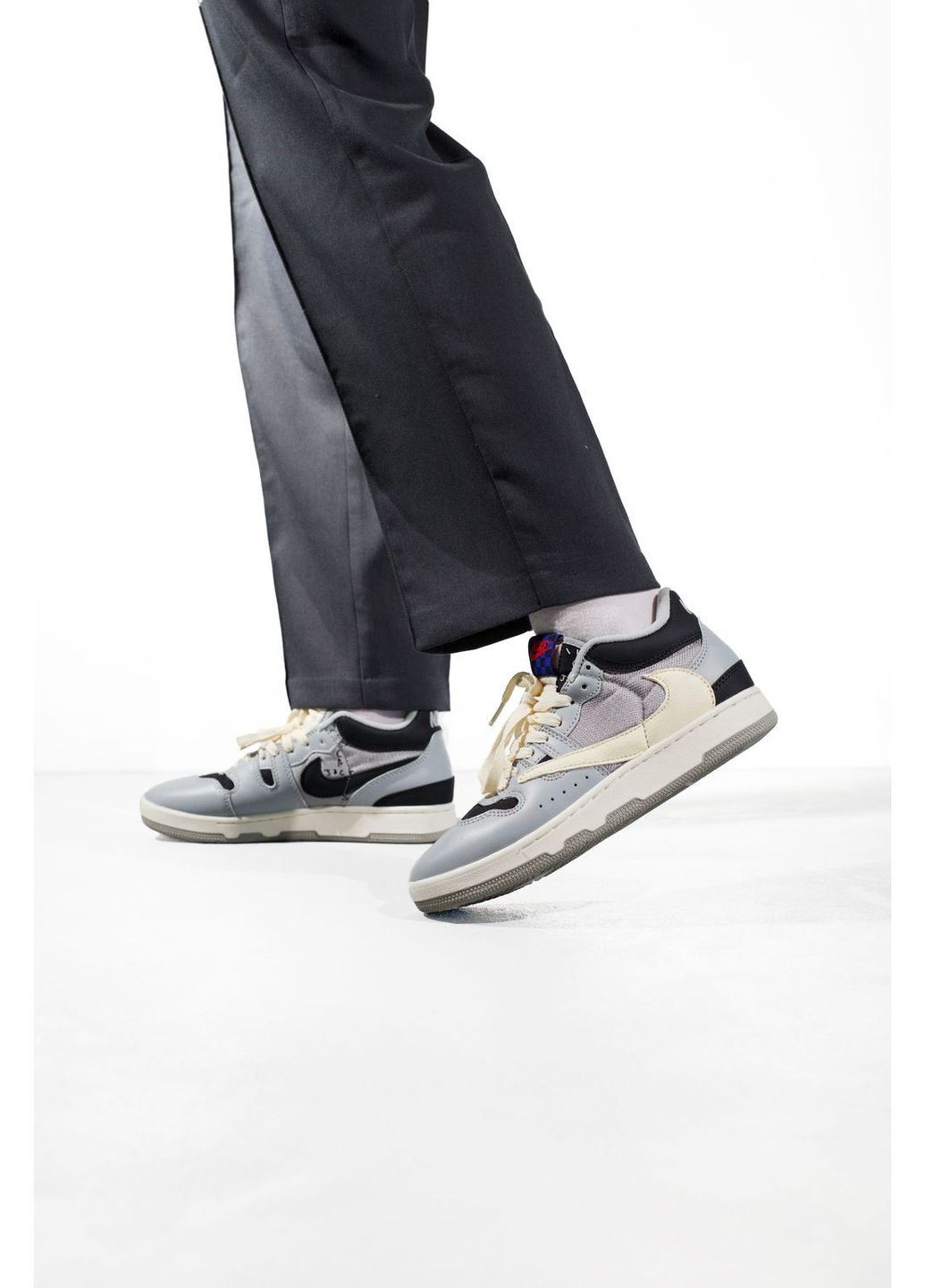 Серые демисезонные кроссовки мужские No Brand