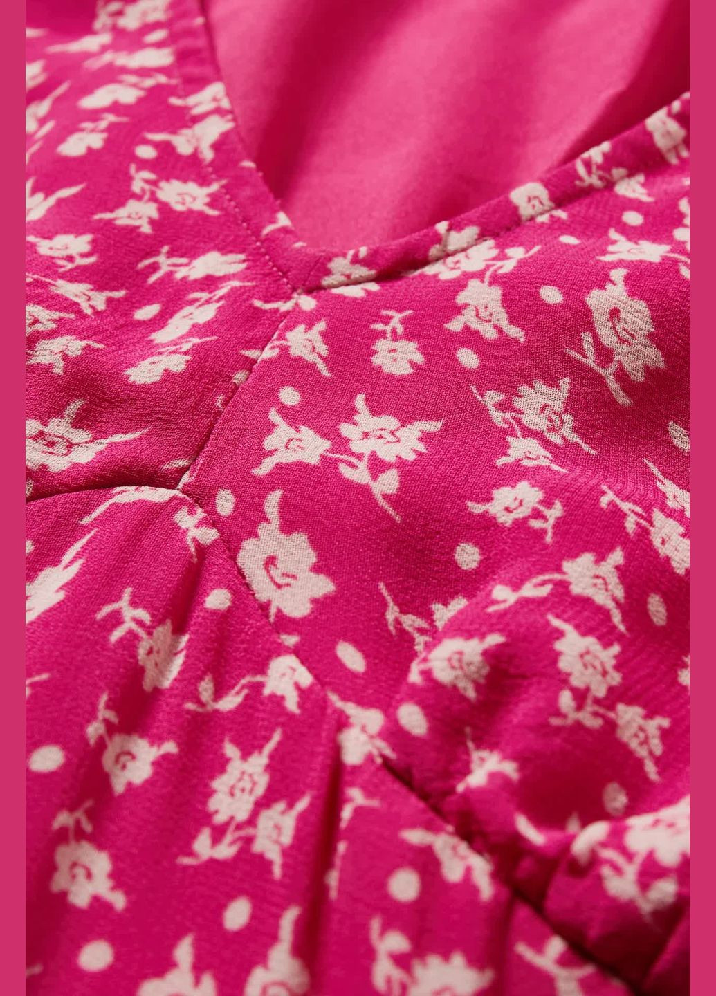 Розовое кэжуал платье в цветочный принт C&A однотонное