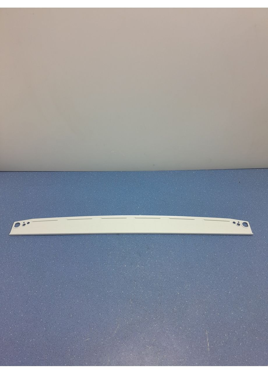 Накладка на дверь для холодильника 7427981 580*55 LIEBHERR (361863997)