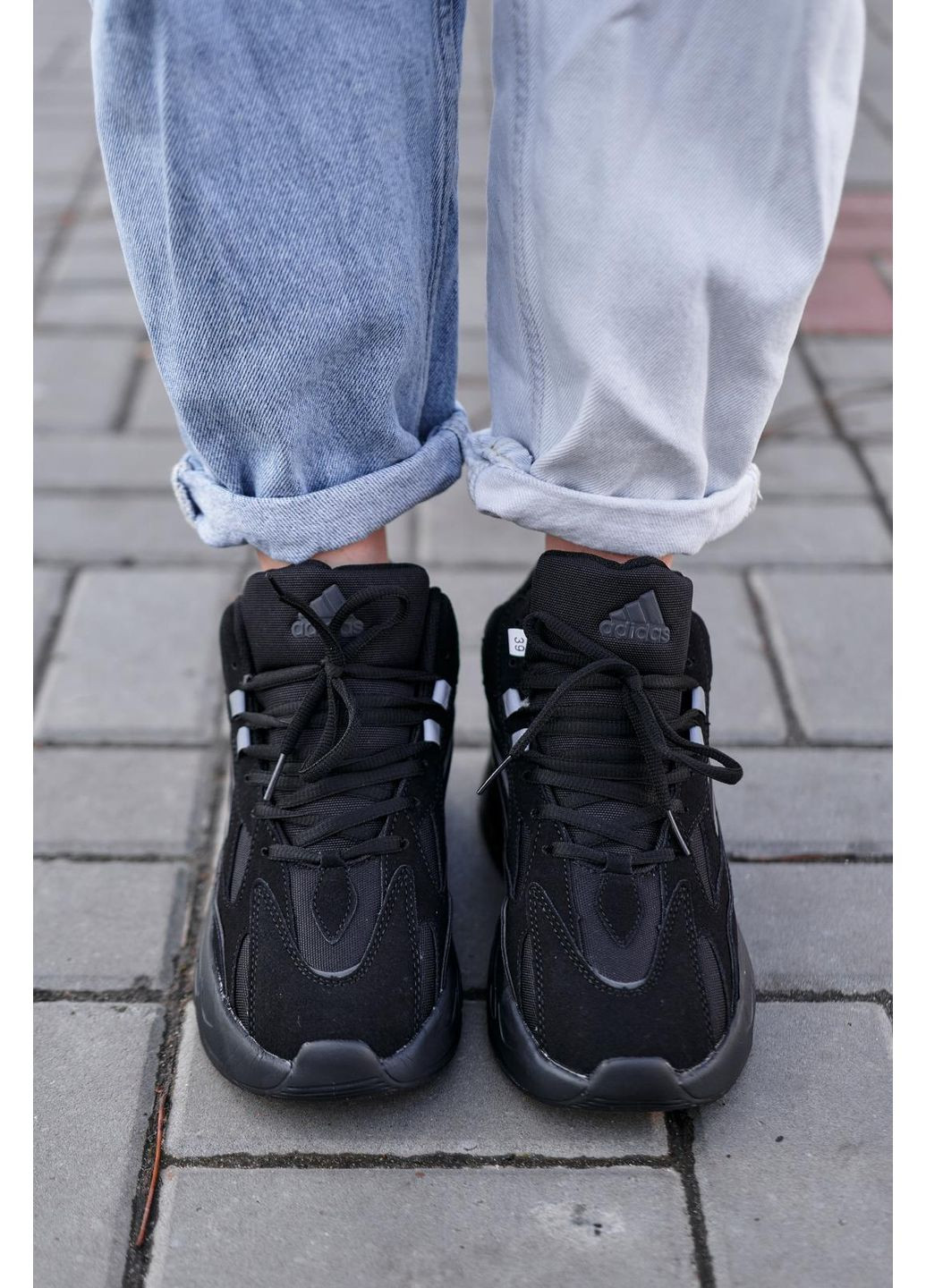 Черные зимние кроссовки мужские adidas yeezy boost 700 v2 winter black адидас изи буст No Brand