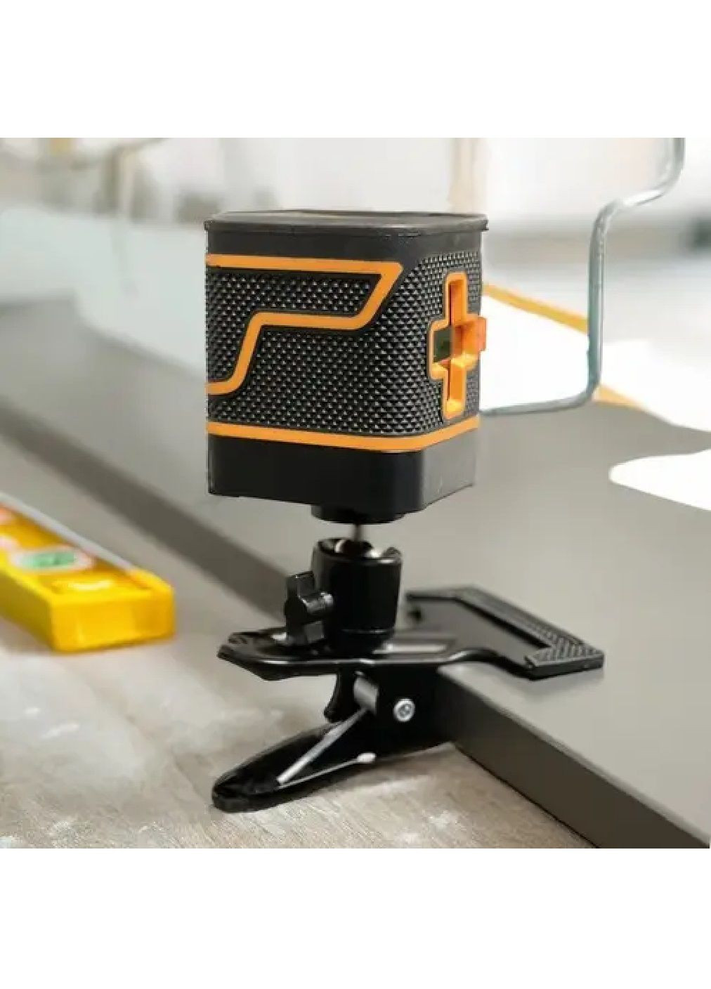 Лазерний рівень із перехресними зеленими лініями функцією самовирівнювання чохлом для перенесення 6,2x7x8,1 см (479402-Prob) Unbranded (317842565)