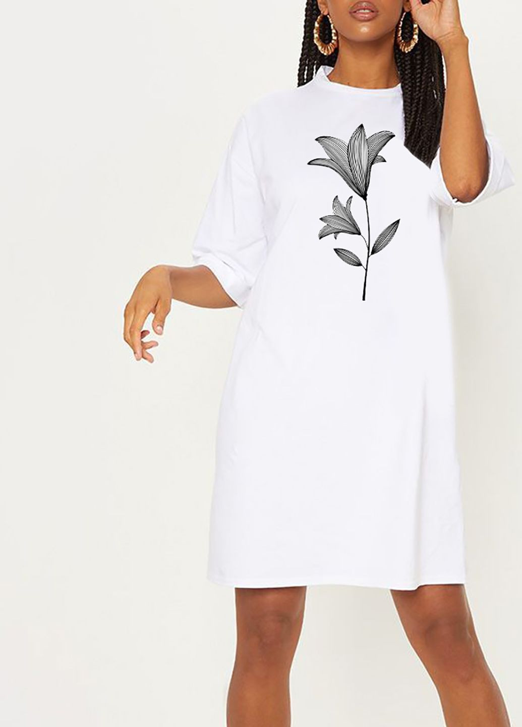Белое платье-футболка белое с удлиненным рукавом sprig of black lily Love&Live с рисунком