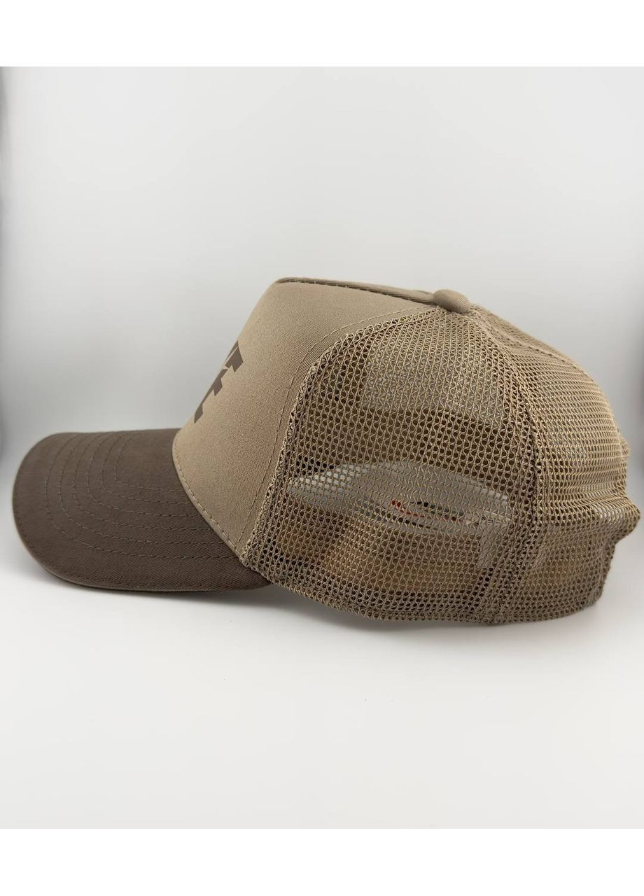 Бейсболка тракер бежевого цвета с сеткой M/57-58 Nike (350886982)