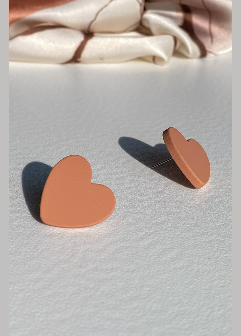 Серьги-гвозди акрил сердце CHICLY (338881898)