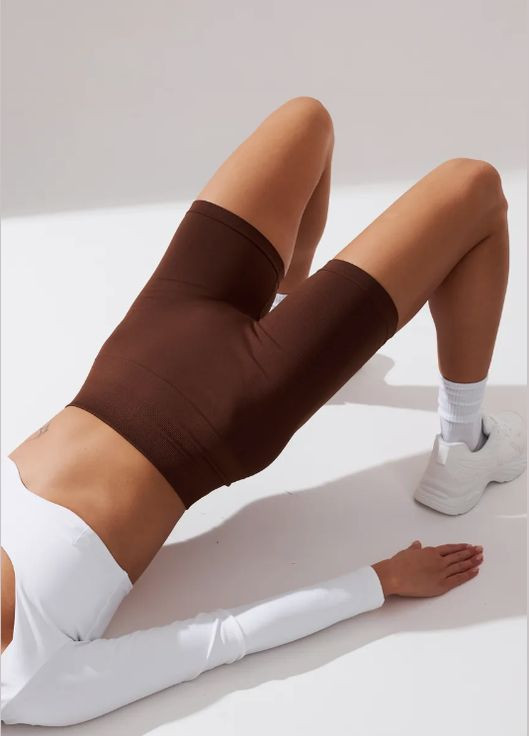 Велосипедки женские спортивные шорты с пуш-ап эффектом и высокой талией коричневые No Brand (338425441)