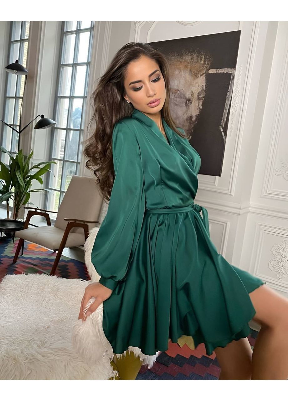 Изумрудное шелковое женское платье Osoblyva
