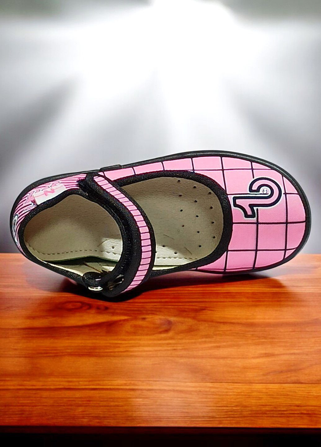 Розовые детские ортопедические тапочки на липучке для девочки Waldi