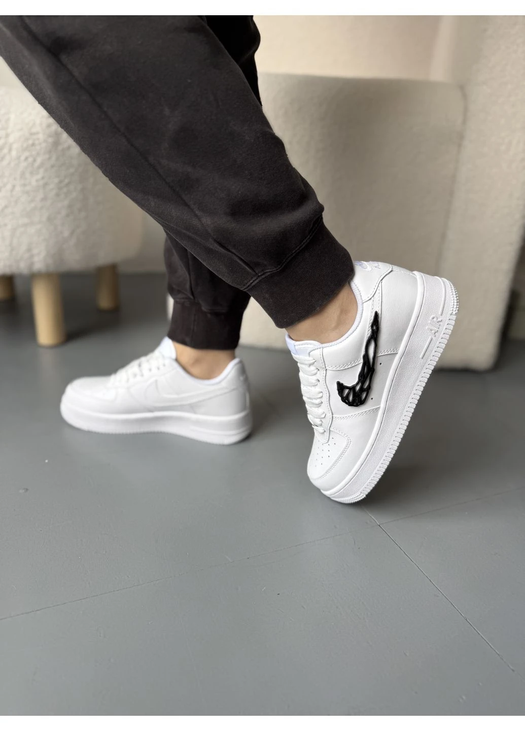 КРОССОВКИ ЖЕНСКИЕ NIKE 1 LOW LIQUID METAL SWOOSH НАЙК АИР РЕТРО No Brand комбинированные демисезоны (392020837)