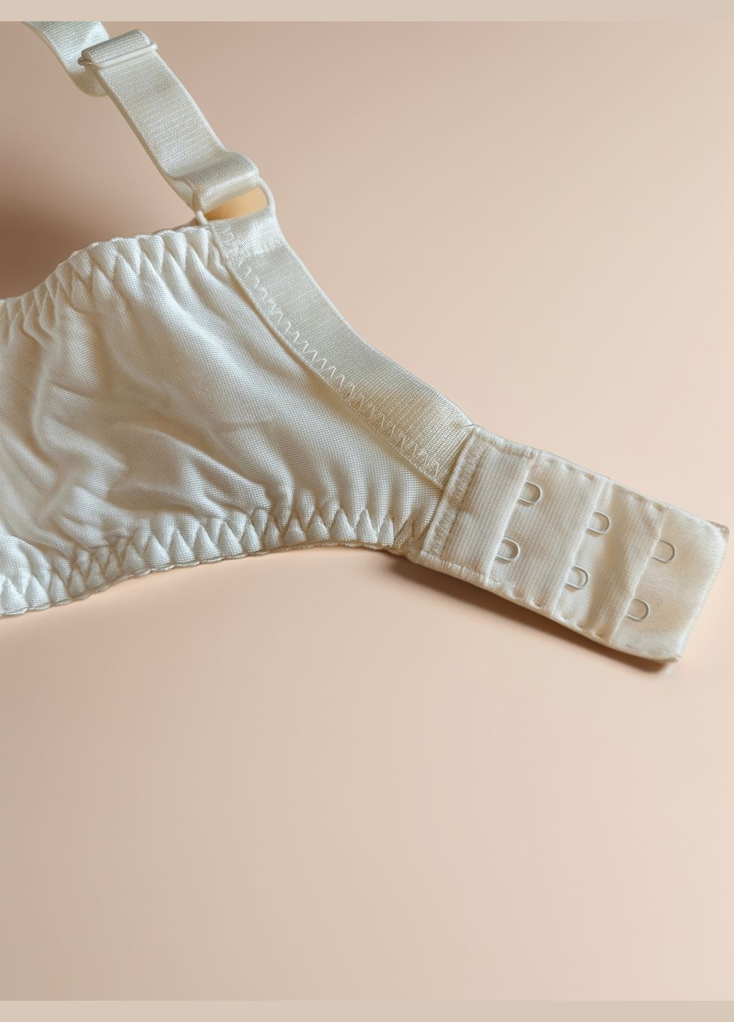 Молочный бюстгальтер a 6381 e Acousma с косточками нейлон, эластан