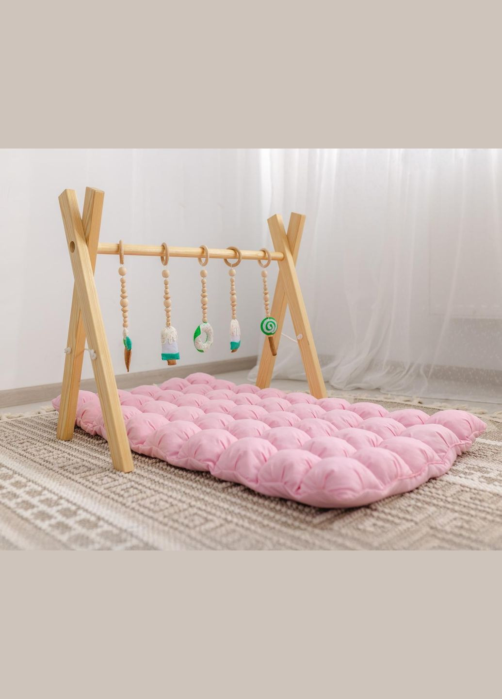Мобіль дитячий підлоговий Ласунка з матрациком Принцеса No Brand (316257356)