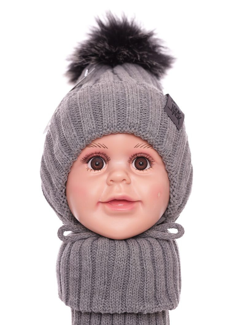 Шапка вязкая на флисе для мальчика Never look back + хомут светло-серая 12м+ (50468) BABYKROHA (317042809)