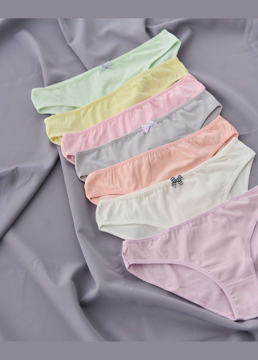 Набор женских базовых трусиков неделька - 7 шт. Nicoletta (303617352)