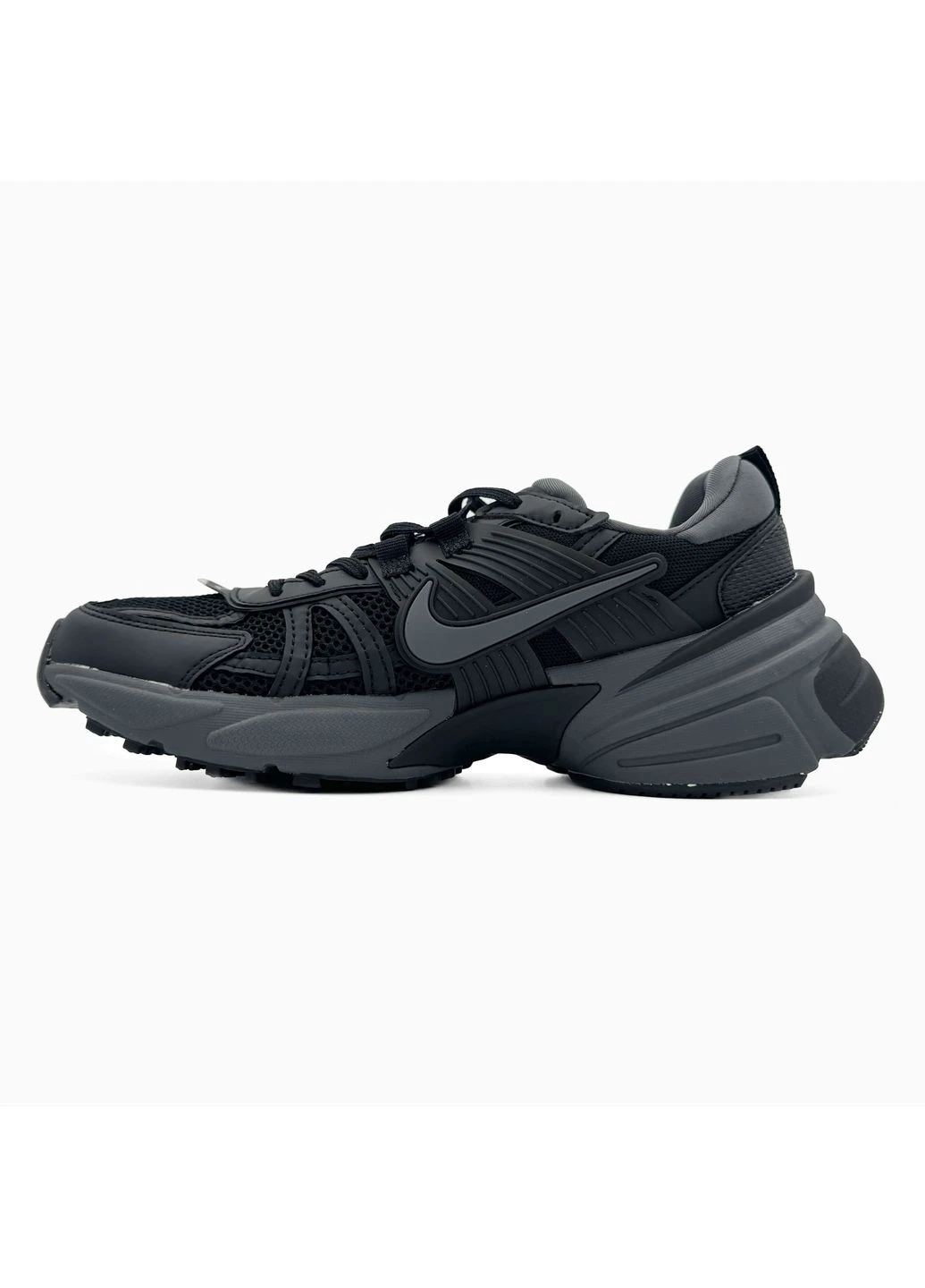 Черные демисезонные кроссовки мужские nike v2k runtekk black найк в2к рантекк No Brand