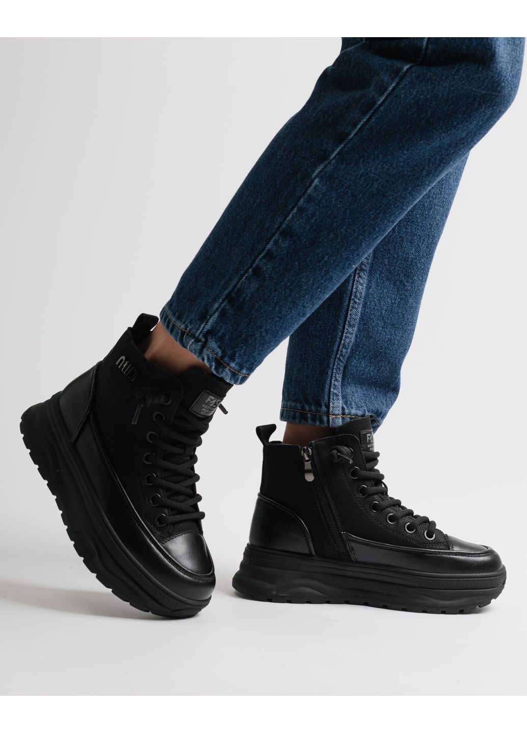 Черевики на високій платформі чорні нубук шкіра вовна Lola Andy (361161463)